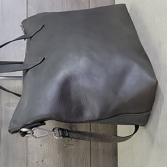 Madewell Gray Leather Tote Bag - Picture 2 of 16